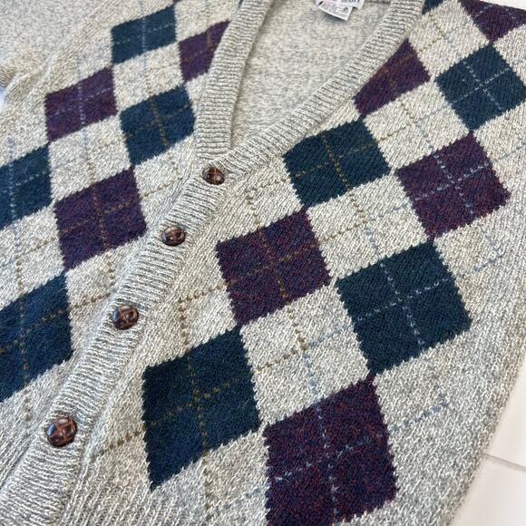 Royal Scott Vintage men’s wool Argyle Cardigan Sweater size Medium Gray Green - Picture 6 of 6